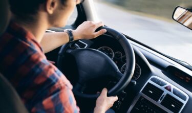国際免許で運転していますが、自動車保険は使えますか？